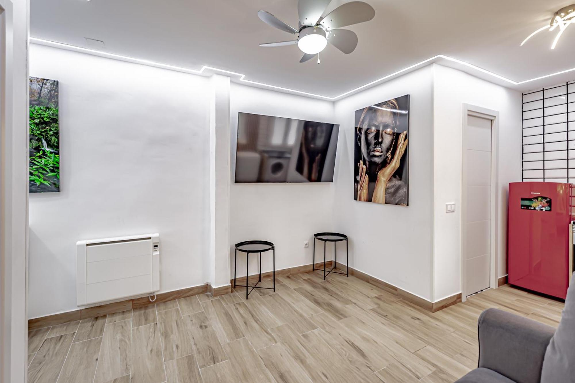 Apartamentos Estrecho Madrid Oda fotoğraf