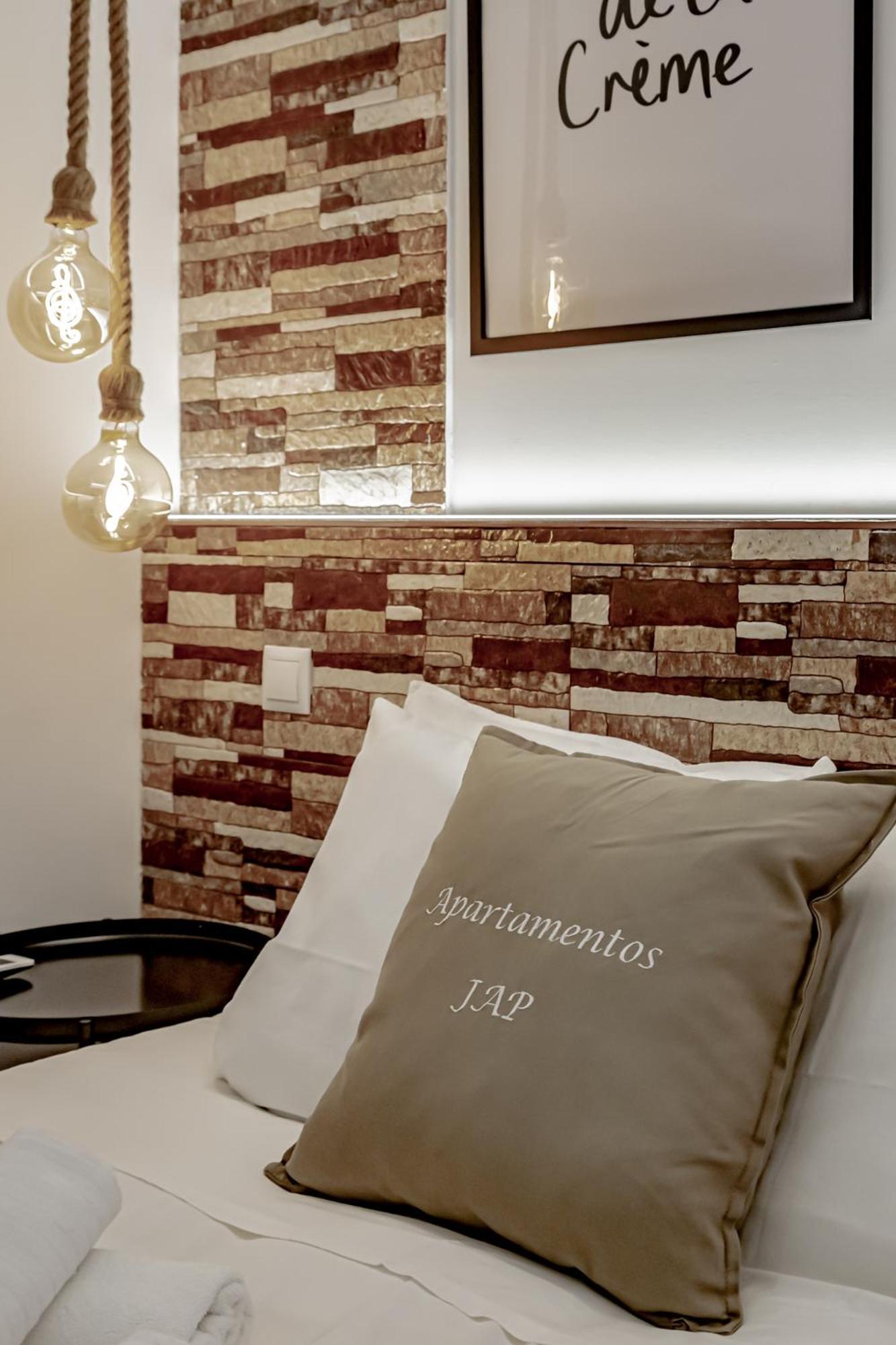 Apartamentos Estrecho Madrid Dış mekan fotoğraf